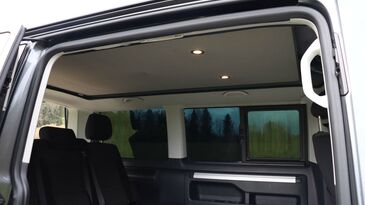 VWT6 Aufstelldach - Innenansicht geschlossen - LED Spots